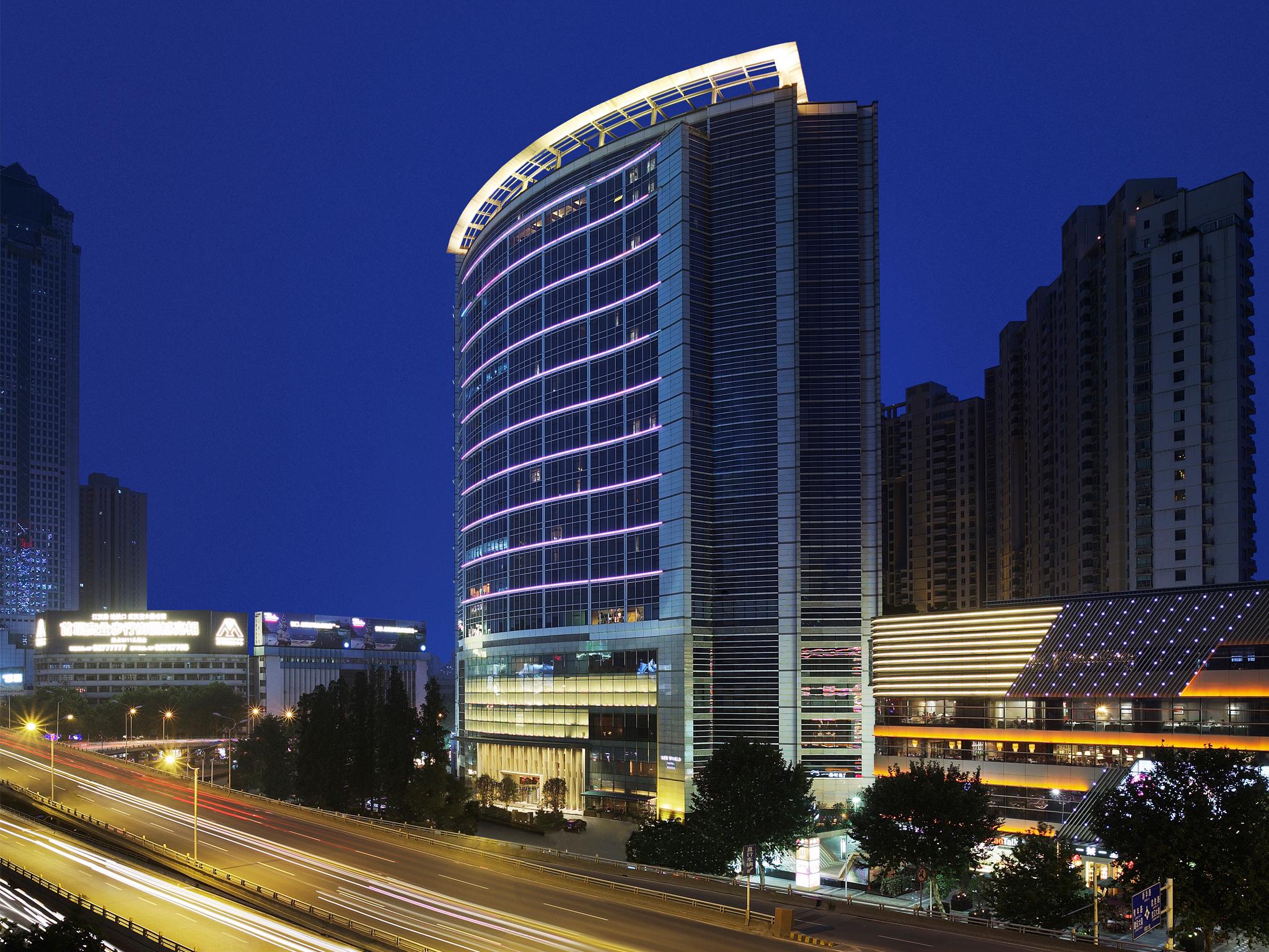 New World Wuhan Hotel Dış mekan fotoğraf