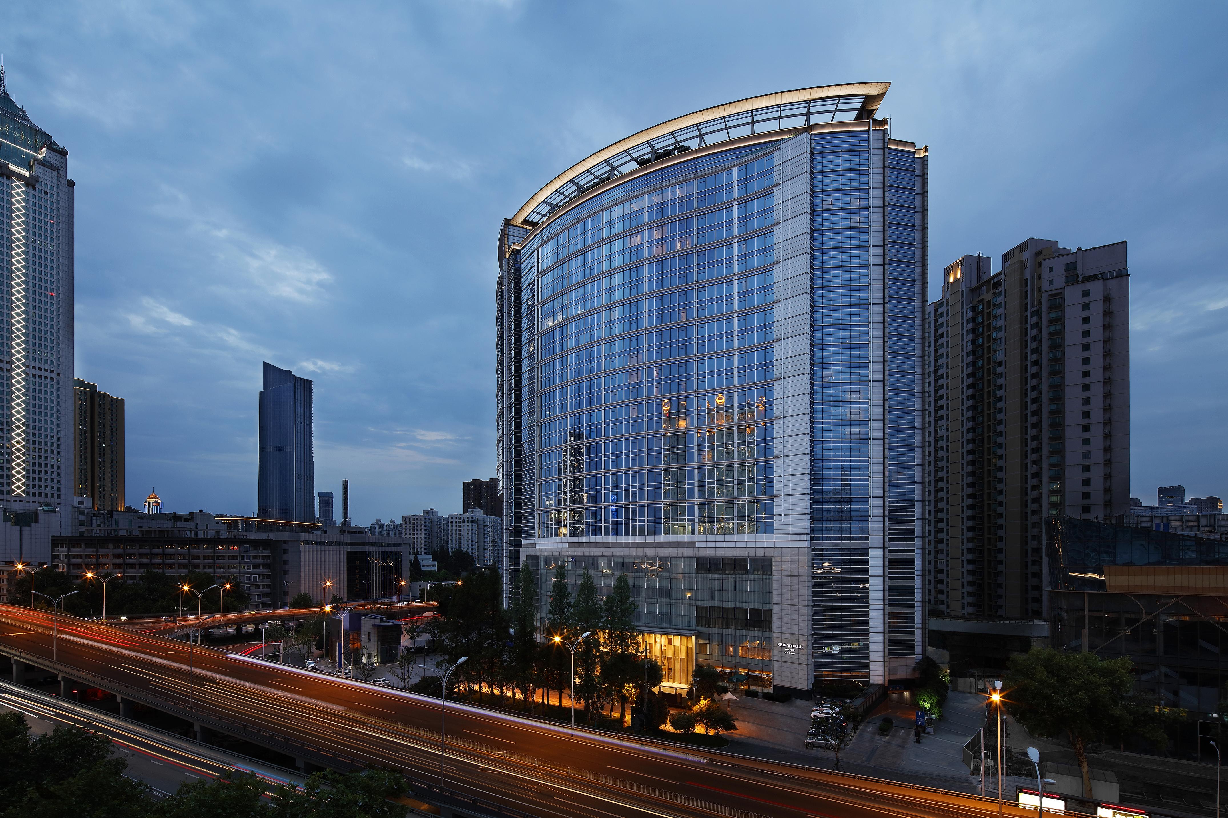 New World Wuhan Hotel Dış mekan fotoğraf